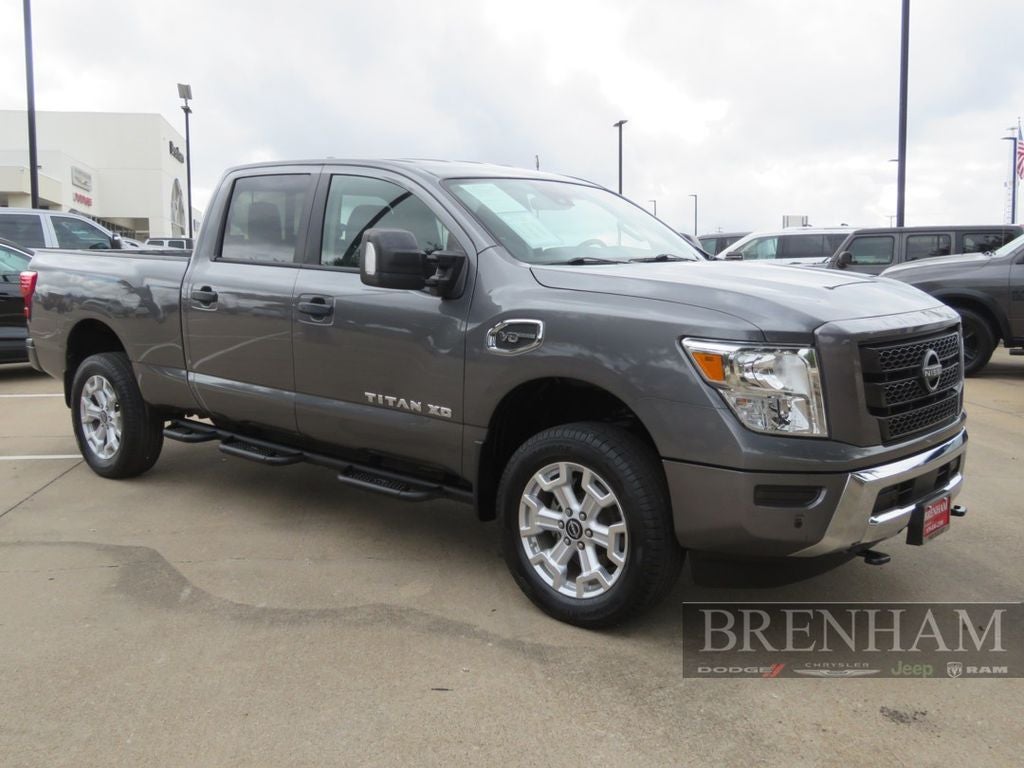 2023 Nissan TITAN XD Crew Cab SV 4x4