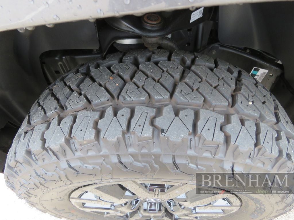 2022 Nissan Frontier Crew Cab SV 4x4