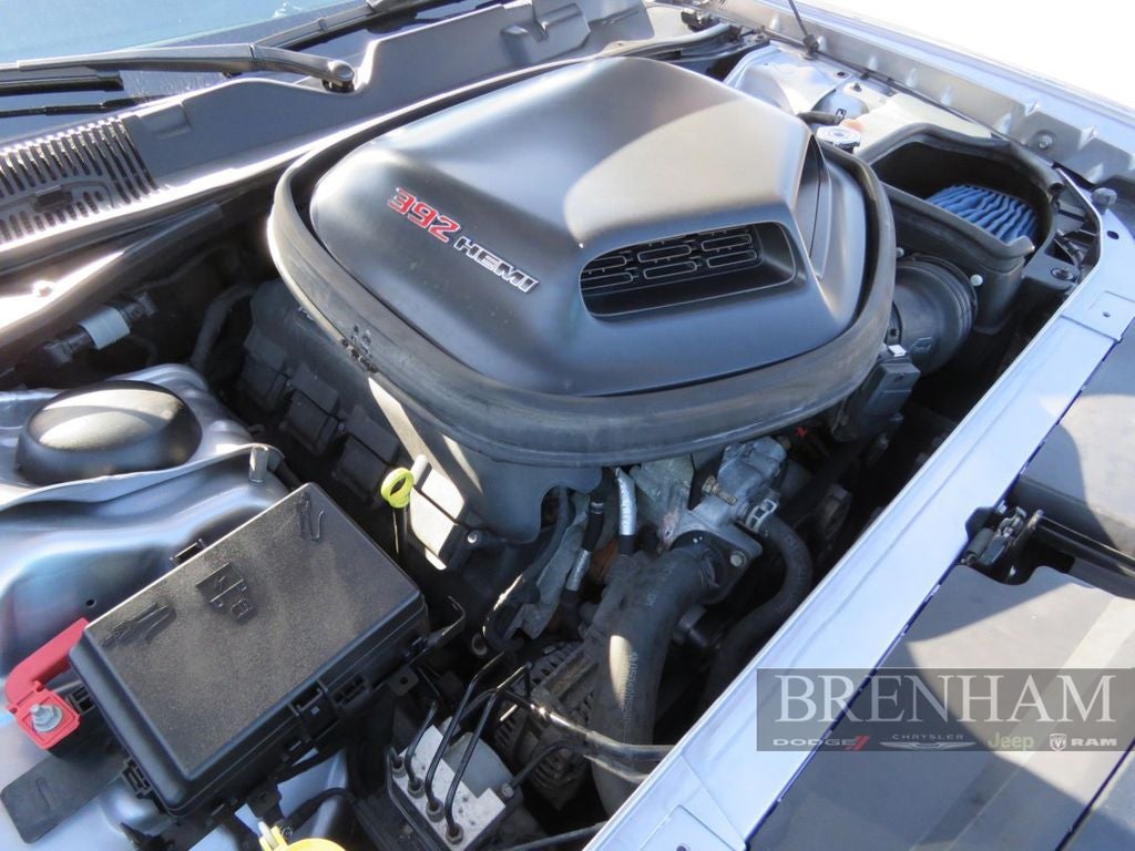 2016 Dodge Challenger 392 Hemi Scat Pack Shaker