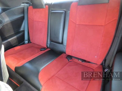 2016 Dodge Challenger 392 Hemi Scat Pack Shaker