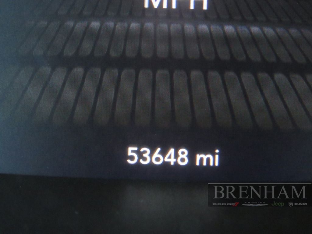 2016 Dodge Challenger 392 Hemi Scat Pack Shaker