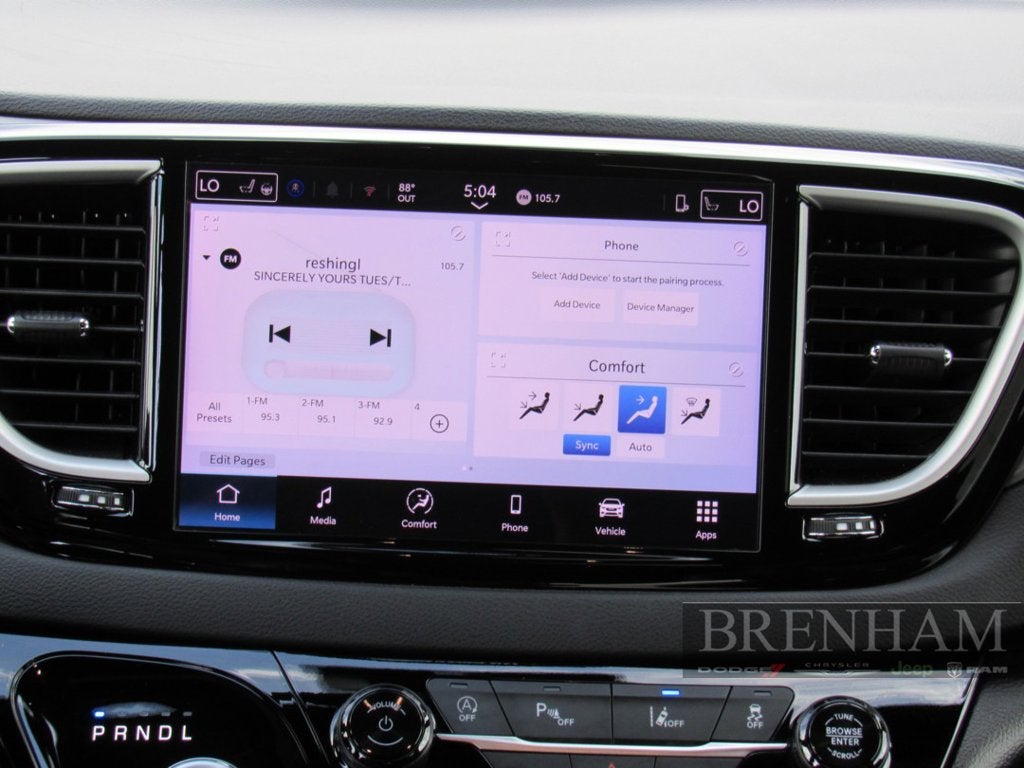 2025 Chrysler Pacifica Select