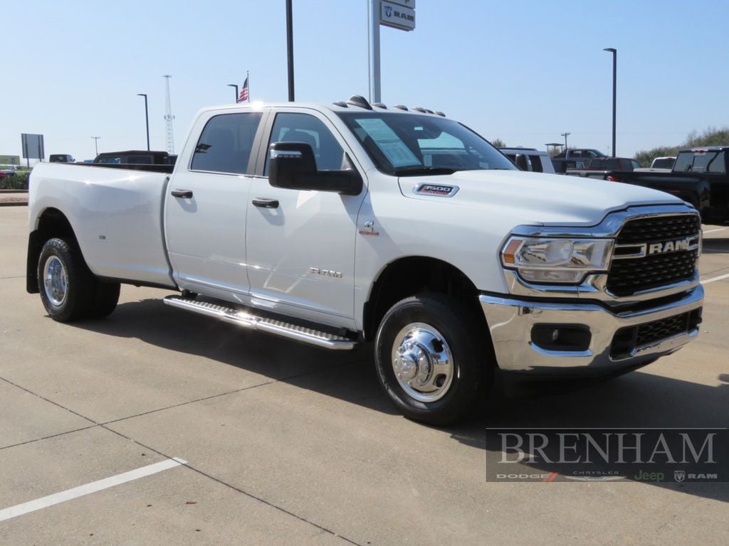 2024 RAM 3500 Big Horn Crew Cab 4x4 8' Box