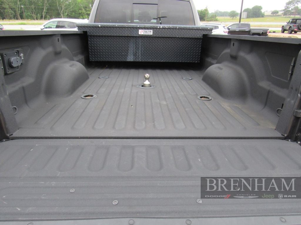 2021 RAM 3500 Laramie Crew Cab 4x4 8' Box