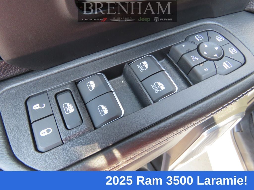 2025 RAM Ram 3500 RAM 3500 LARAMIE MEGA CAB 4X4 6'4' BOX