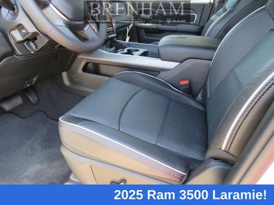 2025 RAM Ram 3500 RAM 3500 LARAMIE MEGA CAB 4X4 6'4' BOX