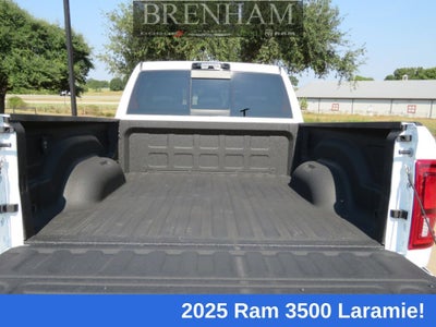 2025 RAM Ram 3500 RAM 3500 LARAMIE MEGA CAB 4X4 6'4' BOX