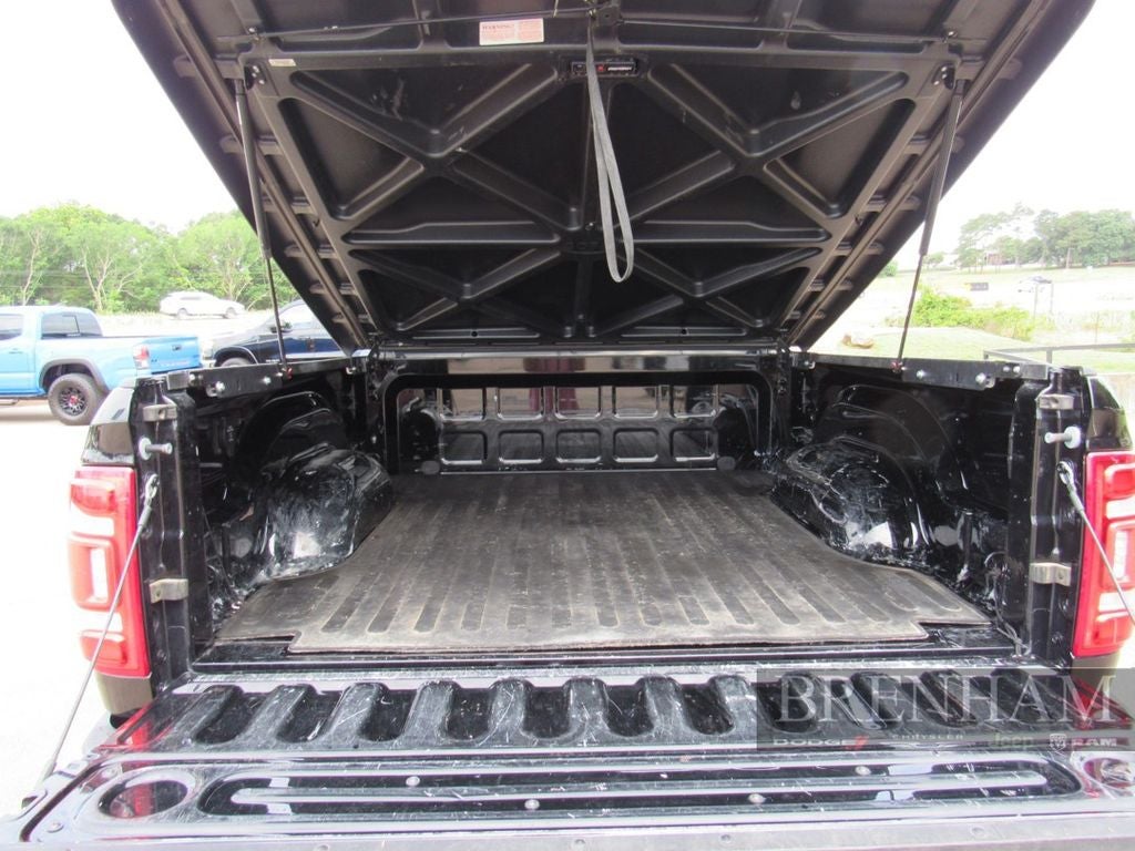 2021 RAM 2500 Laramie Crew Cab 4x4 6'4' Box