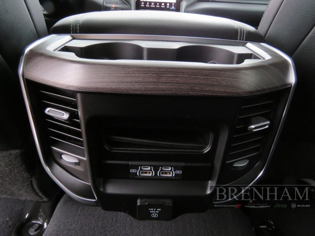 2025 RAM 2500 Laramie Crew Cab 4x4 6'4' Box