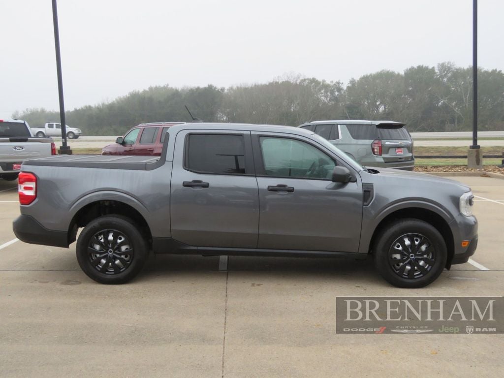 2022 Ford Maverick XL