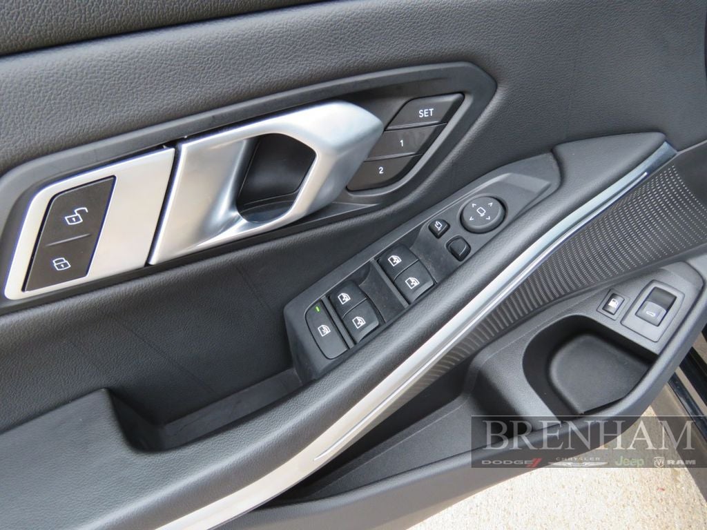 2022 BMW 3 Series 330e Sedan