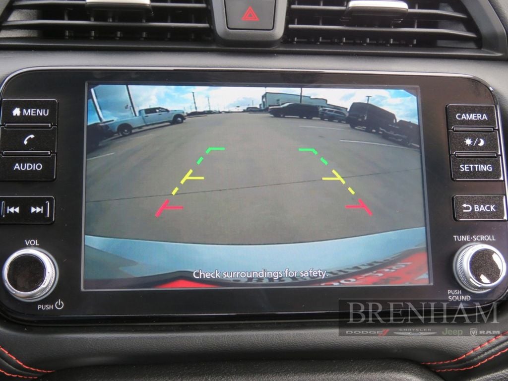 2024 Nissan Versa 1.6 SR