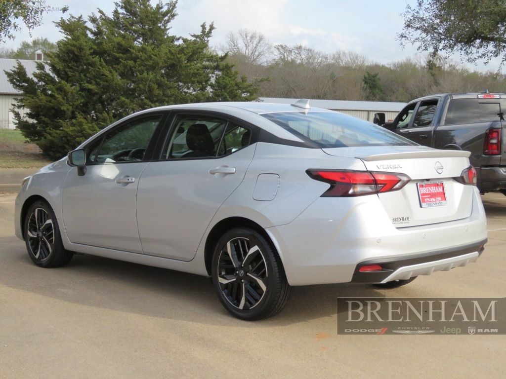 2024 Nissan Versa 1.6 SR