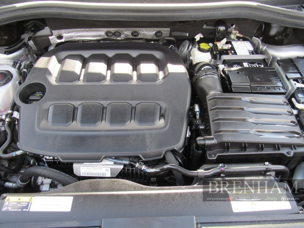 2025 Volkswagen Tiguan 2.0T SE