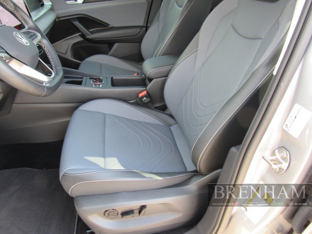 2025 Volkswagen Tiguan 2.0T SE