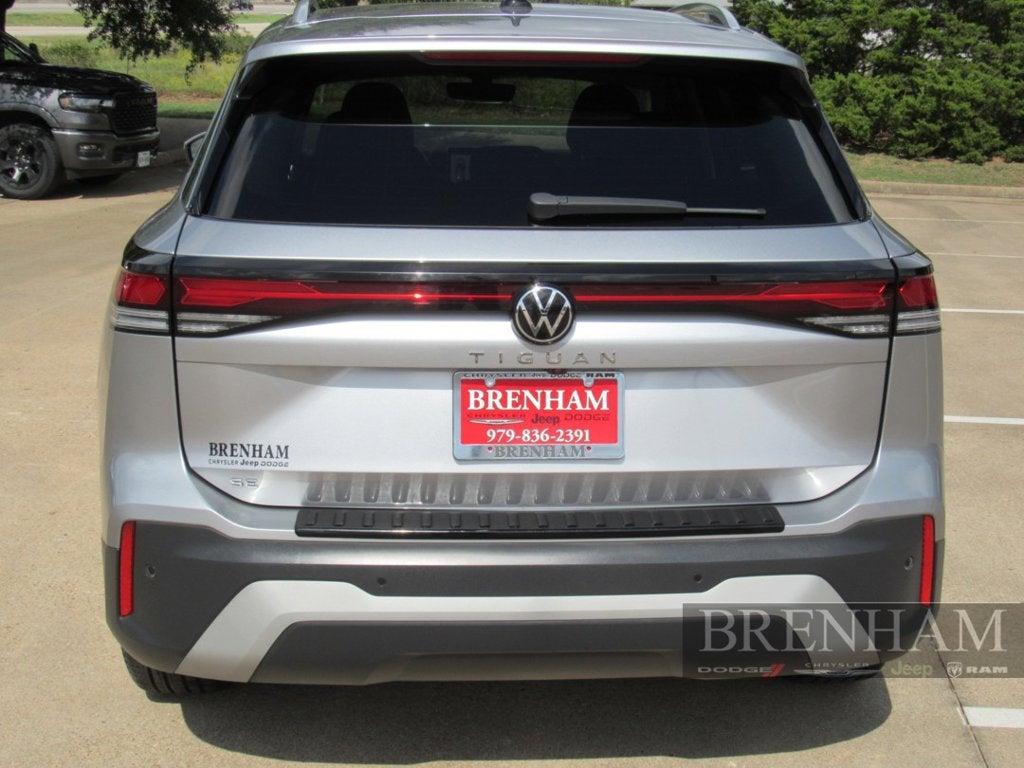2025 Volkswagen Tiguan 2.0T SE