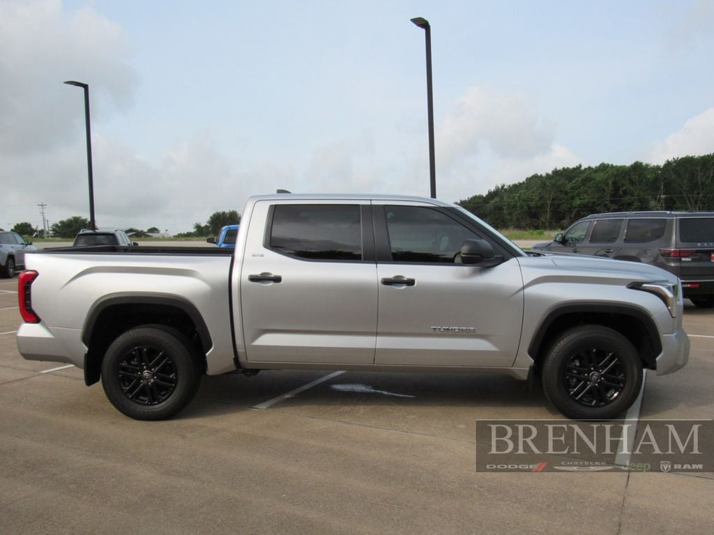 2025 Toyota Tundra SR5