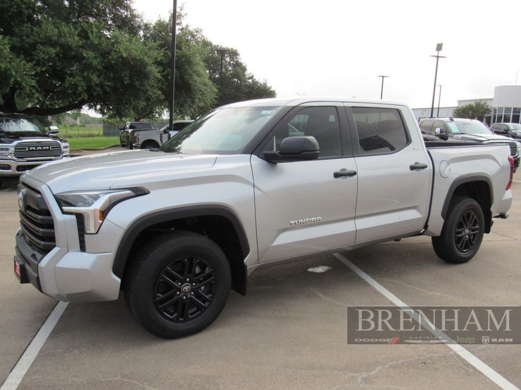 2025 Toyota Tundra SR5