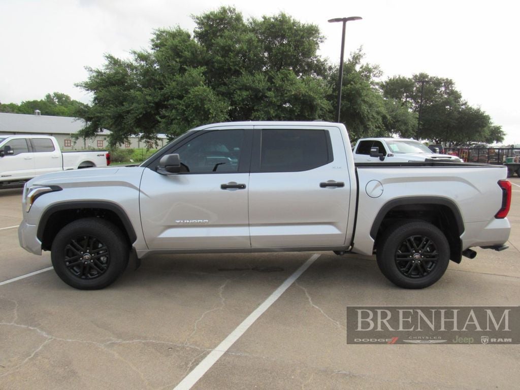 2025 Toyota Tundra SR5