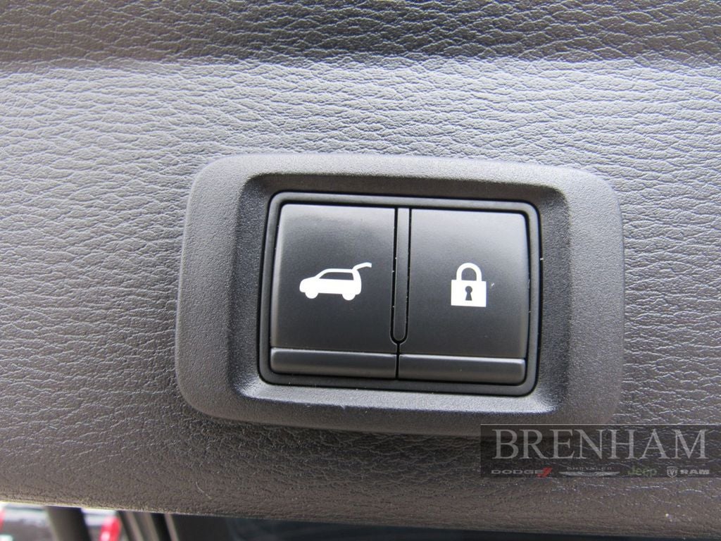 2022 Mitsubishi Outlander Base