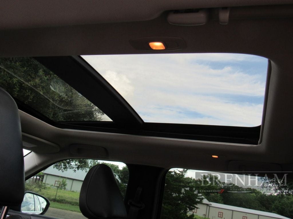 2022 Mitsubishi Outlander Base