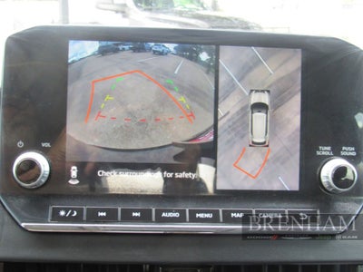 2022 Mitsubishi Outlander Base