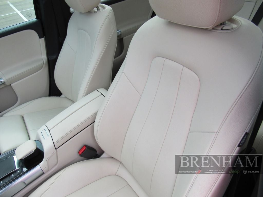 2022 Mercedes-Benz GLB 250 GLB 250